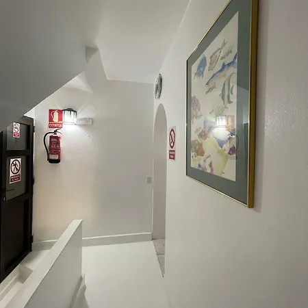 ホテル Casa Blanca 2*