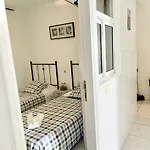 Casa Blanca 2*