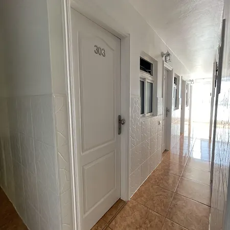Casa Blanca 2*